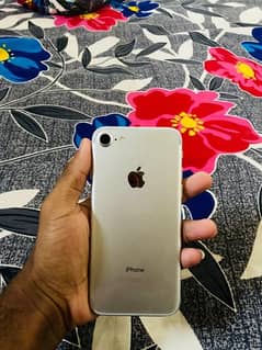 iPhone 7 128Gb Non PTA Bypass*