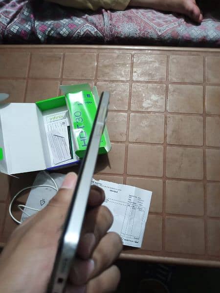 Infinix Hot 30 16/128 Urgent Sale 9