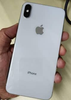 iphone x s max 256gd orignal bettry helth 80 face id ok pta aprovd