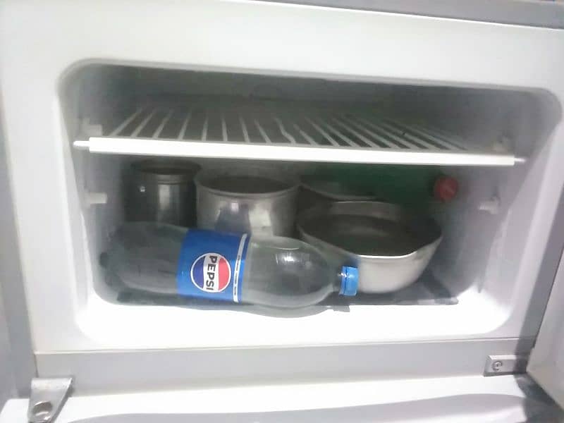 hair fridge brand new condition  03130599008 4