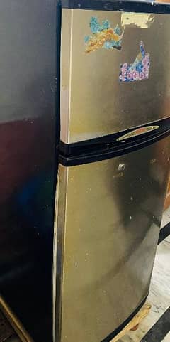 singer Malaysian fridge 10/10 condition 0