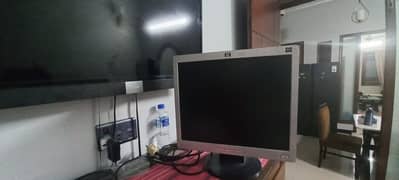 HP MONITOR 17 INCH L1706