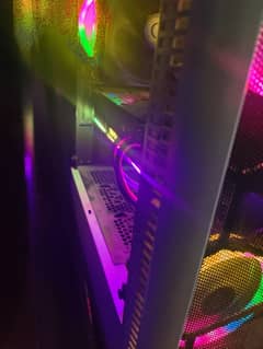 High End Gamming PC slighly used