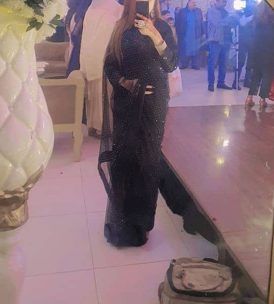 Black net saree 0