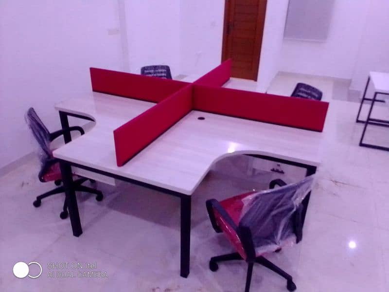 Four Seater Workstation/Work Desk/EmployeeWorkstation/Office Furniture 6