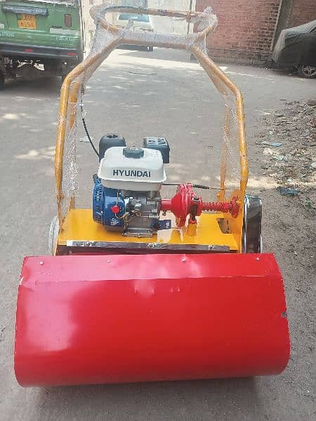 Lawn Mower, Grass Cutter, Grass cutting Machine 9