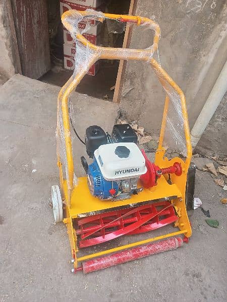 Lawn Mower, Grass Cutter, Grass cutting Machine 15