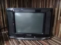 tv for sell contact me and selling the tv