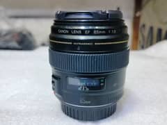 Canon 85mm F/1.8 | Autofocus or manual | Working fine