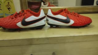 used red and white Nike tiempo us size 5y UK size 4.5