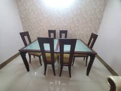 6 person dinning table