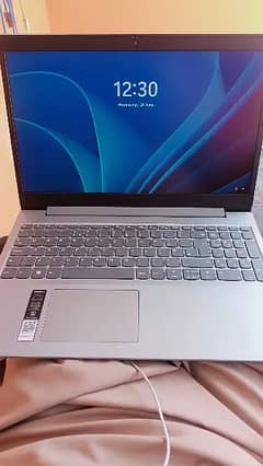 HP Laptop Core i7 11th Generation ` apple i5 10/10 i3