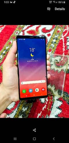 Samsung Note 9 .