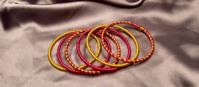 handmade thread bangles
