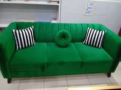 I'm selling 7 seater sofa set plus satey , demand is  lakh 10 thousand