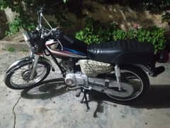 Honda 125 for sale very low price because I am going to our country