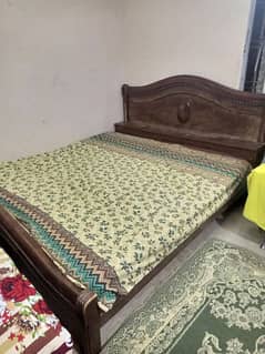 King size Bed