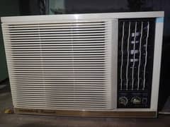 Window AC for sale in good condition