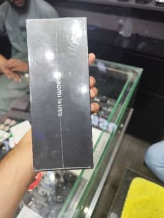 Xiaomi 14 ultra pin pack