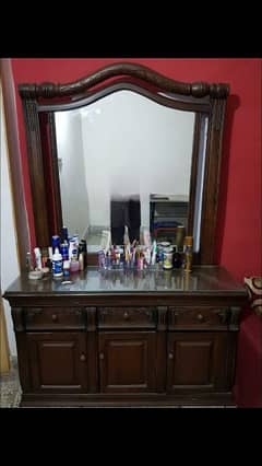 Dressing table