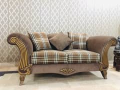 6 Sitter Sofa for Luxury Look