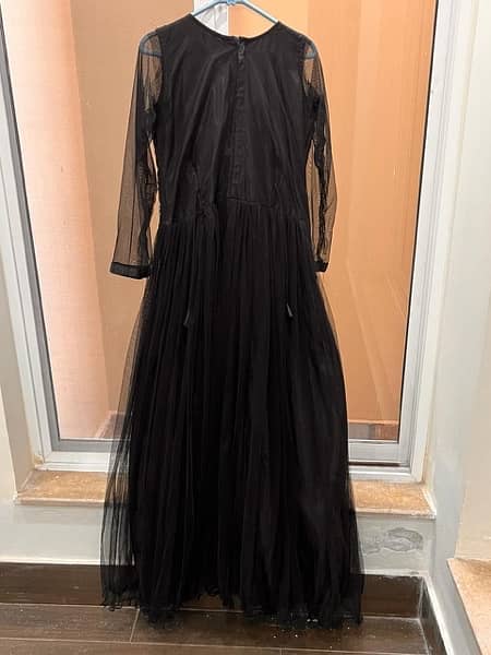 Black maxi 1