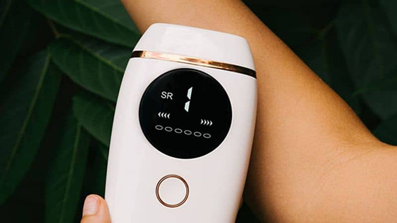 Safely remove unwanted hair with The Flasher 2.0 by Nood. 4