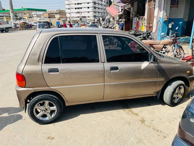 Daihatsu Cuore 2008 3