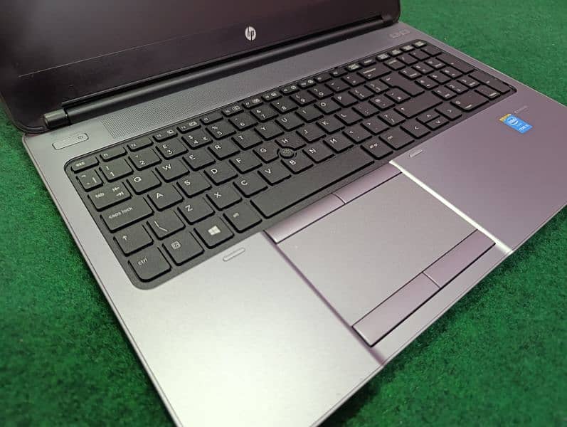 HP 15.6" Core i5 4th Gen 4GB 500GB Brand New Condition 10/10 2