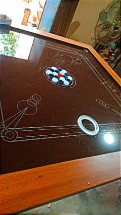 carrom board