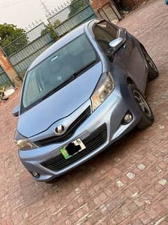 Toyota Vitz 2015