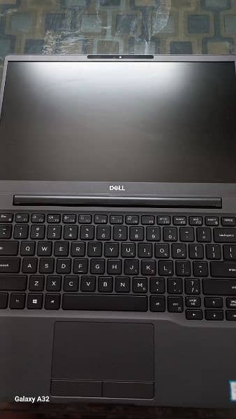 Dell Latitude 7300 | Intel Core i7 8th Gen Touch / Type 3