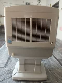 united Company air coolr urgent for sale