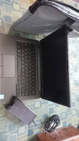 Dell Latitude 7300 | Intel Core i7 8th Gen Touch / Type 8