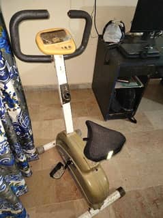 gym fitness exercise cycle, exercise bike