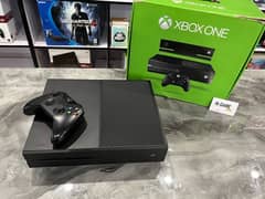 Xbox One 500gb | 1TB with box and accessories