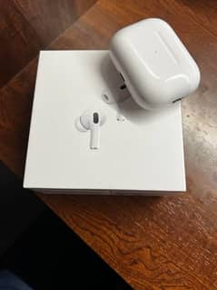 almost brand new airpods gen 2 very less used