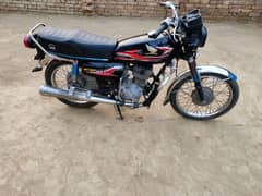 Honda CG 125 Black 2009 Model Bannu number registered