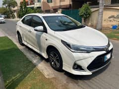 Toyota Altis Grande 2021 10/10 condition
