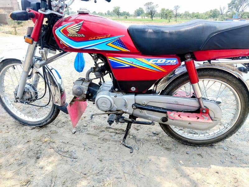 Honda CD 70 2019 Lahore Number New Condition for sale 0