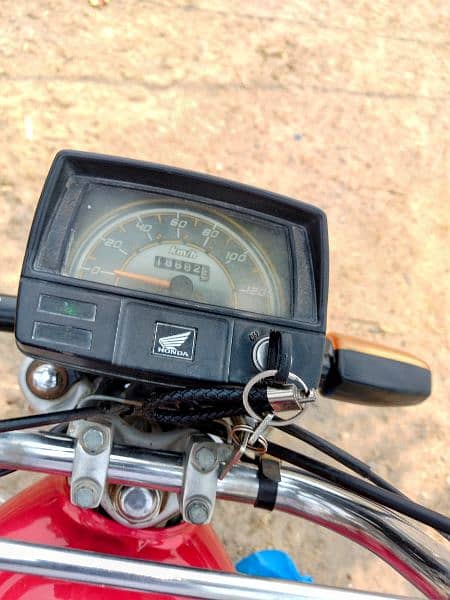 Honda CD 70 2019 Lahore Number New Condition for sale 8