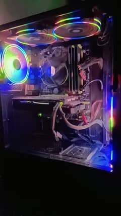 GAMING PC WITH LED FOR SALE