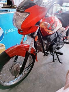 Honda pridor 23/24 latter mery name ka hai 03280166876