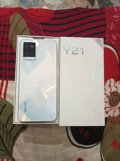 vivo y21 with box and charger 10 by 10 condition