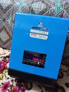 Sinko 80amp HYBRID MPPT just like brand new with warranty and box