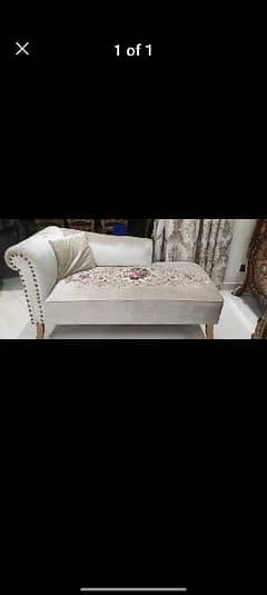 embroidered dewan sofa