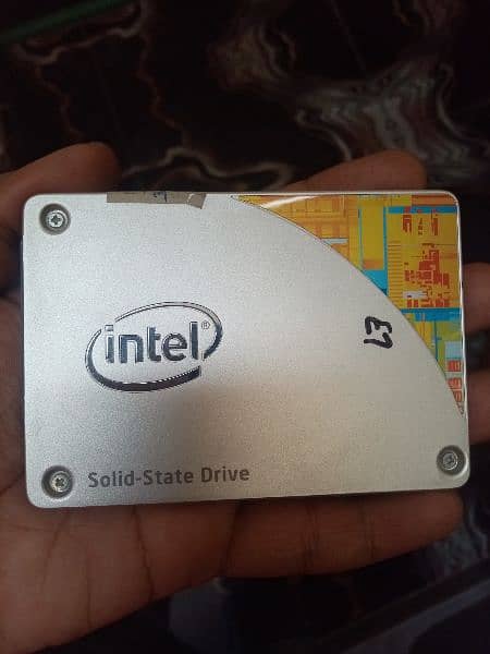 SSD  Intel Pro series 240 GB 1 month warranty 3