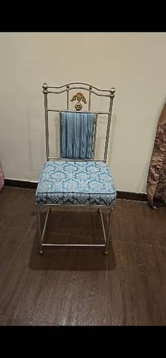 Bed with side tables and chairs For sale