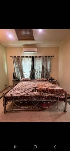 Bed with side tables and chairs For sale