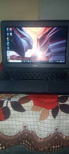 dell vestro 5678 laptop in good cond ition